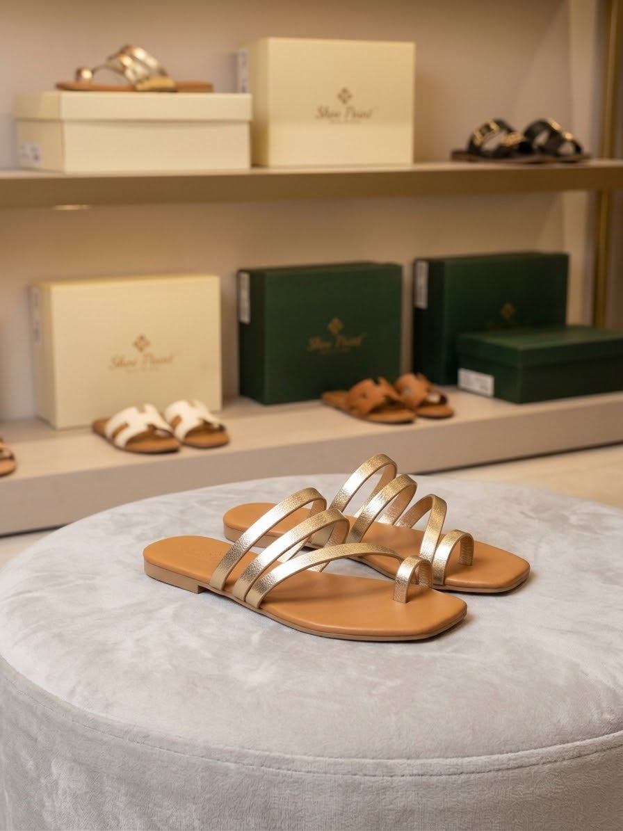 Comfort Enhance Strappy Metallic Toe-Ring Flats